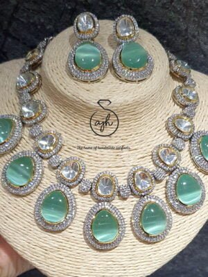 Necklace Sea Green
